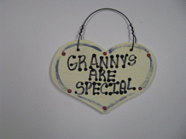 1021 - Grannys Are Special   smalll wood Heart 