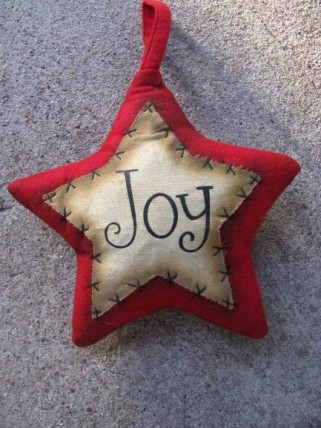 Primitive Decor 1146089RJ - Red Joy Star Primitive Decor 1146089RJ - Red Joy Star