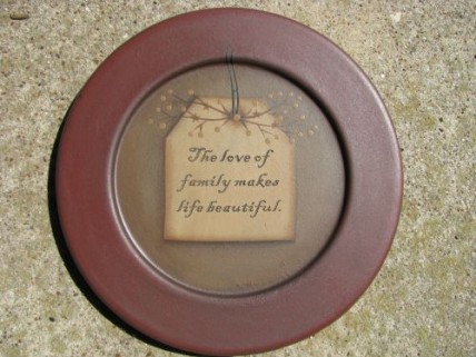 31571L - The Love of Family makes life beautiful wood plate 31571L - The Love of Family makes life beautiful wood plate