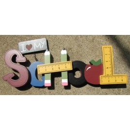 40688 - I love my School wood tabletop sign