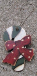 47069cc-Candy Cane Red Bow Wood Ornament 