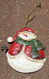  62315RVGSRH- Snowman Metal Green scarf and red vest ornament
