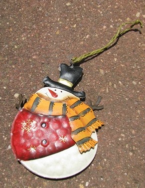 62315RVYGS Metal Snowman with Top Hat Red Vest Yellow Scarf 62315RVYGS Metal Snowman with Top Hat Red Vest Yellow Scarf