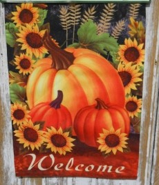 Garden Flag 6659 Welcome with Pumpkins  