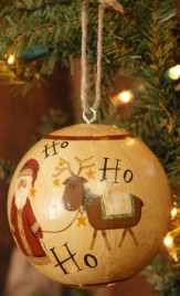 7D3962-Santa & Reindeer Ball