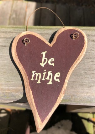 9003BM - Be Mine wood Heart burgundy 9003BM - Be Mine wood Heart burgundy