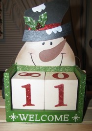 98062SC - Snowman Welcome Wood Calendar 