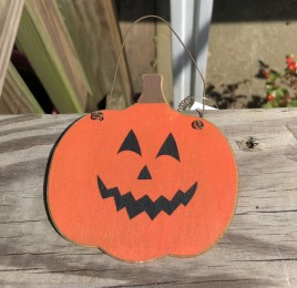 GJHF7063 - Face Wood Pumpkin 