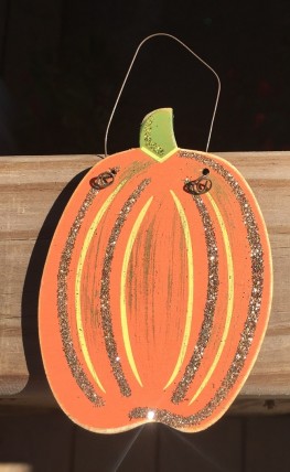 Fall Decor G33362T Tall Pumpkin Glittery Ornament 