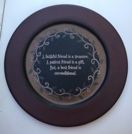 32486 - Friend and Vine Wood Plate