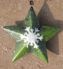 OR-506 Green Star With Snowflake Metal Christmas Ornament OR-506 Green Star With Snowflake Metal Christmas Ornament