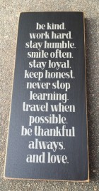  T2028BK - Be Kind Wood Sign 