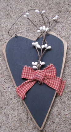 WD1183 - Blue Heart w/white berries WD1183 - Blue Heart w/white berries