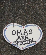 Omas Are Special Wood Small Grandmother Heart Omas Are Special Wood Small Grandmother Heart