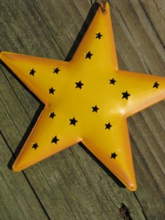 OR309 - Yellow Star tin punched ornament OR309 - Yellow Star tin punched ornament