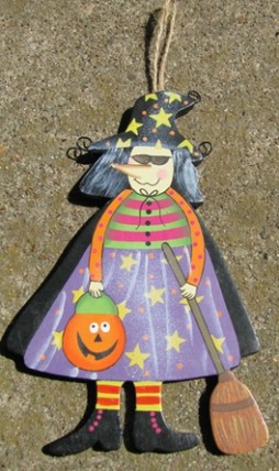 1244 - Wood Witch with Pumpkin and Broom 1244 - Wood Witch with Pumpkin and Broom